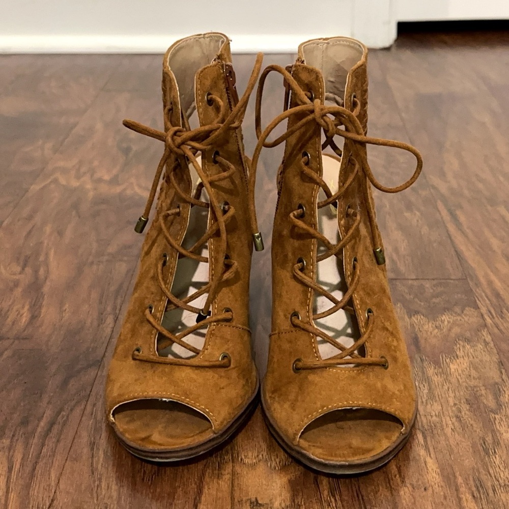 EC Mix No. 6 Lace-up Ankle Booties